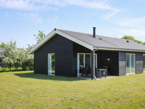 Serene Holiday Home in F llenslev with Terrace in Hørve
